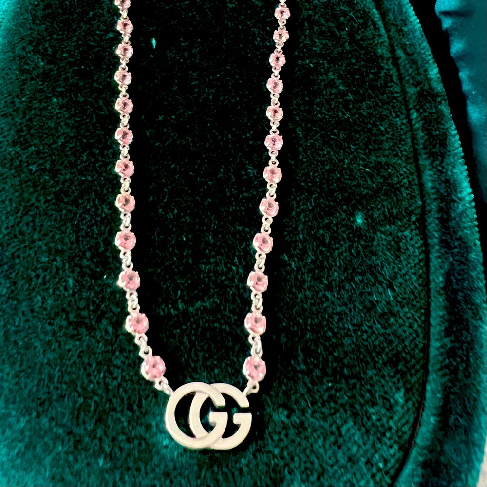 Authentic Gucci Running G SOLID 18K White Gold/Pink Topaz Necklace! NEW IN BOX!